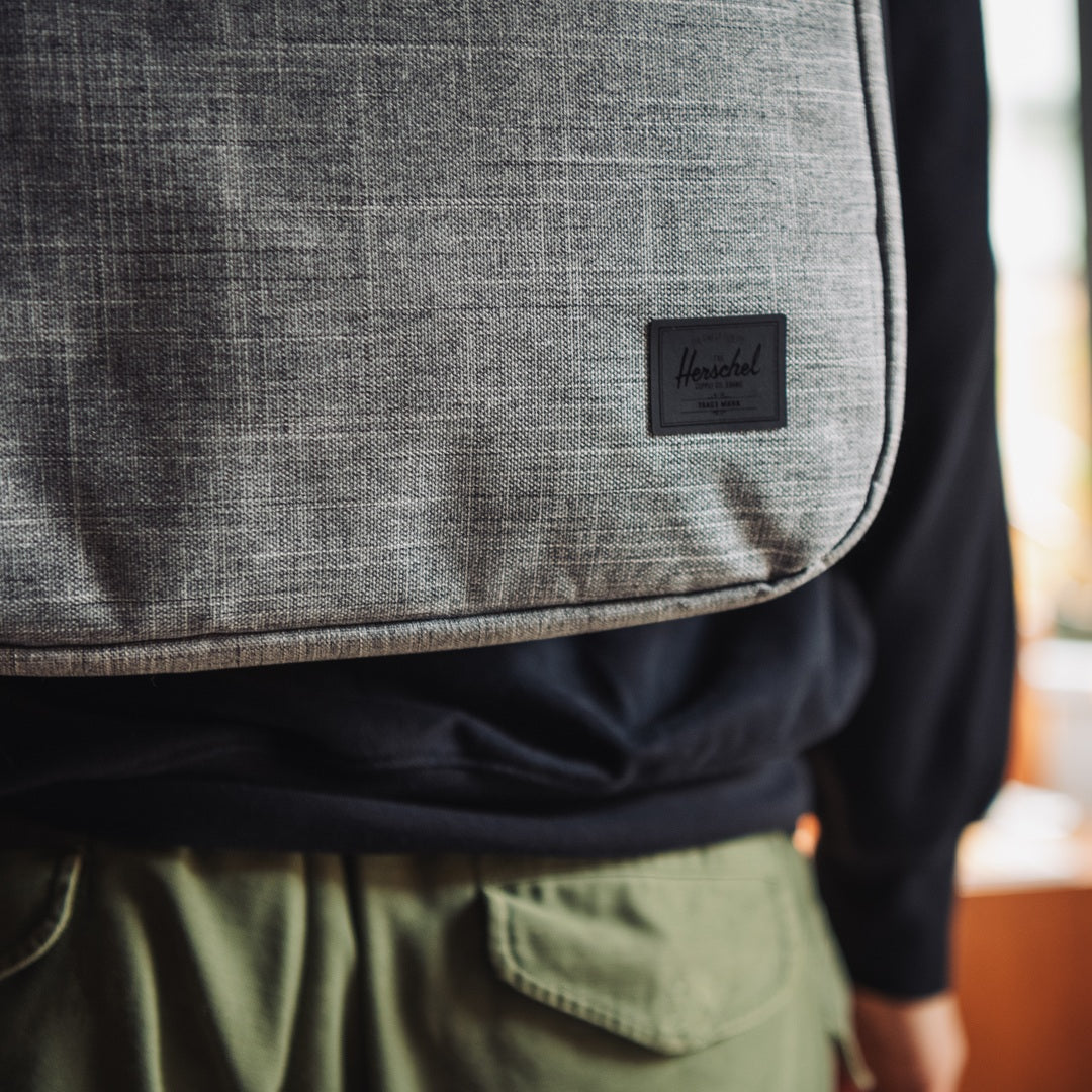 Herschel Kaslo | Su İtici Kumaş Sırt Çantası, 16" Laptop Uyumlu, 30 L