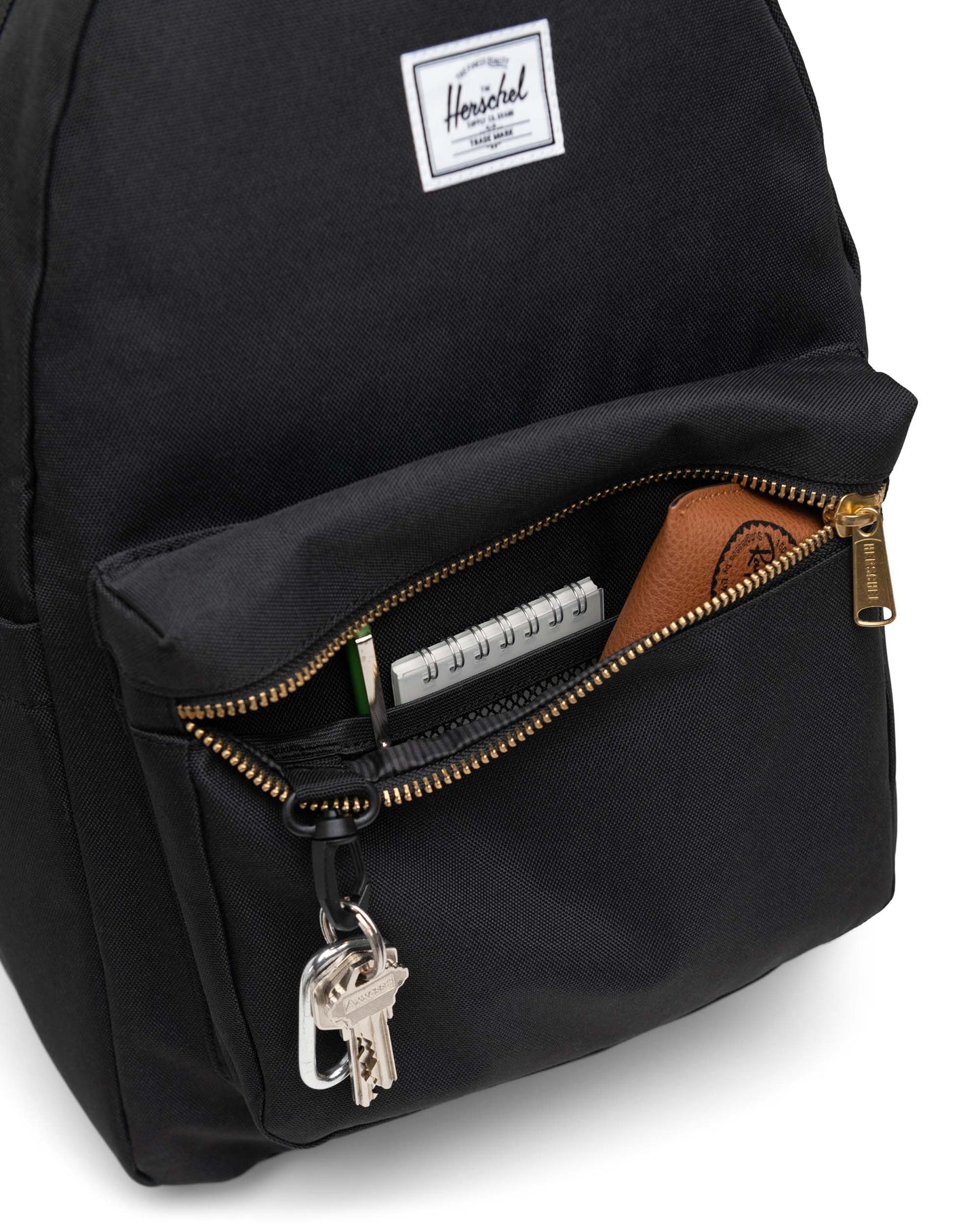 Siyah Herschel Nova Su İtici Kumaş Sırt Çantası, 14" Laptop Uyumlu, 18 L