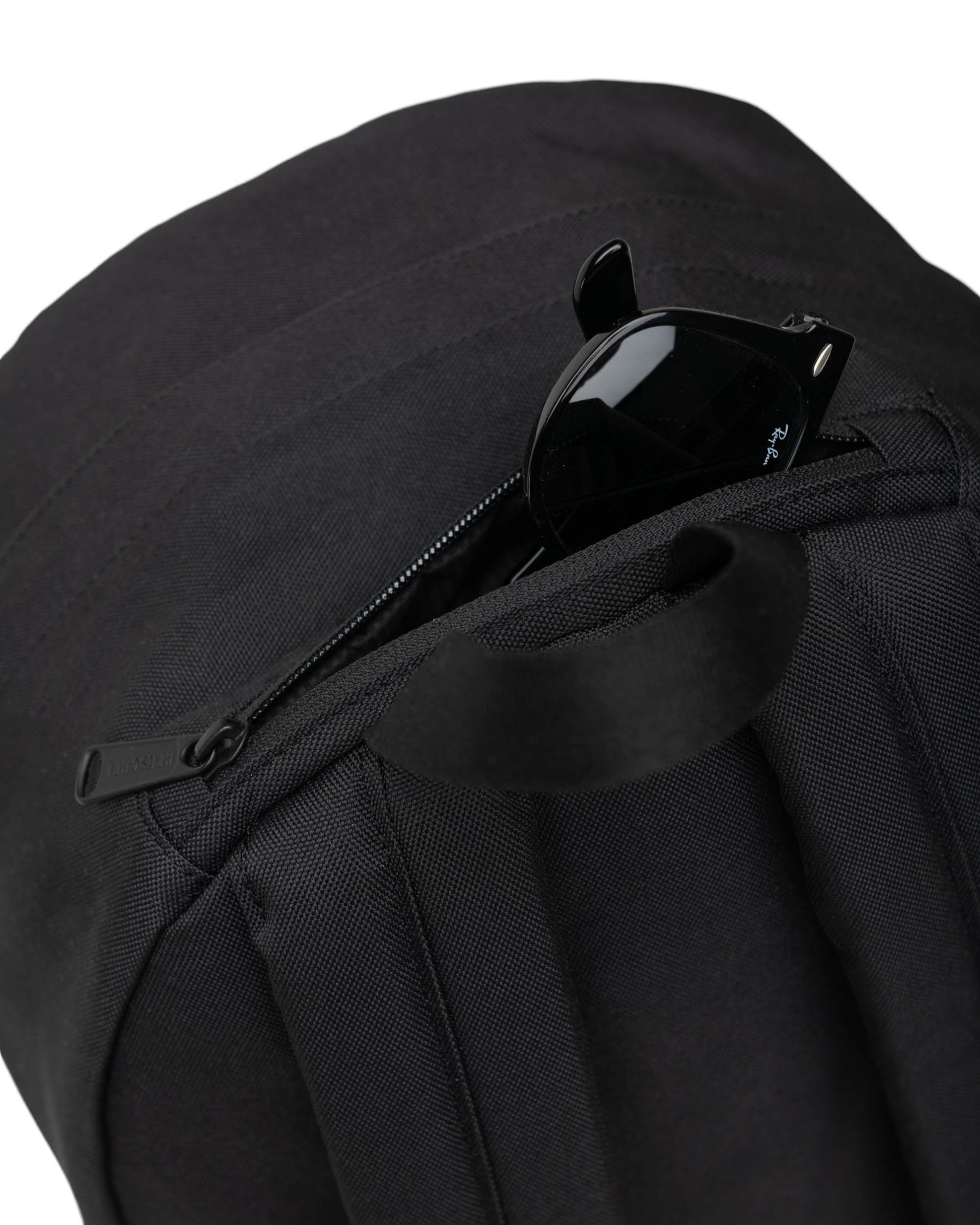 Siyah-Taba Herschel Pop Quiz Su İtici Kumaş Sırt Çantası, 16" Laptop Uyumlu, 25 L