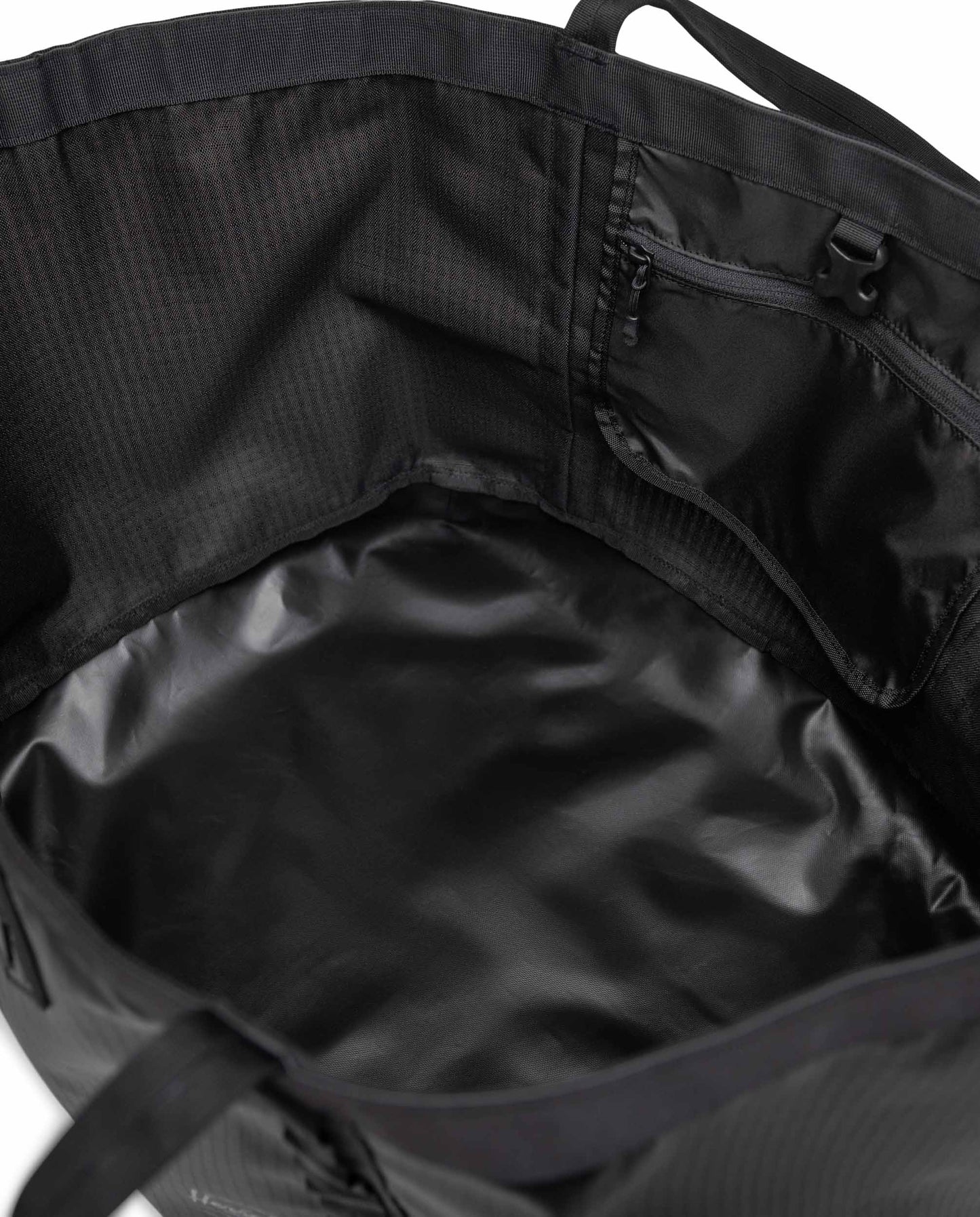 Herschel All Season Gear | Suya Dayanıklı Kumaş Omuz Çantası, 63 L