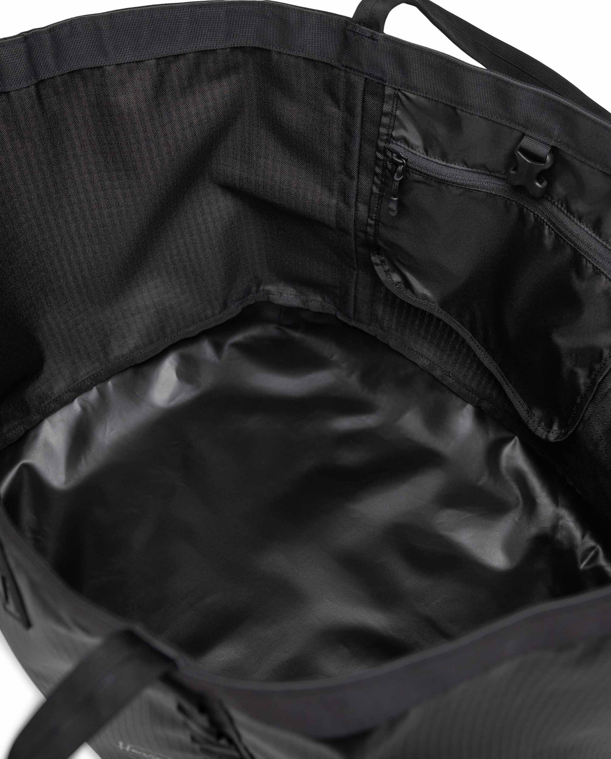 Herschel All Season Gear | Suya Dayanıklı Kumaş Omuz Çantası, 63 L