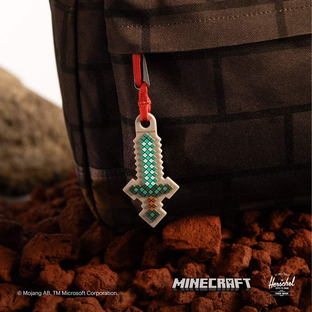 Herschel Classic™ | Su İtici Kumaş Sırt Çantası, 14" Laptop Uyumlu, 26 L
