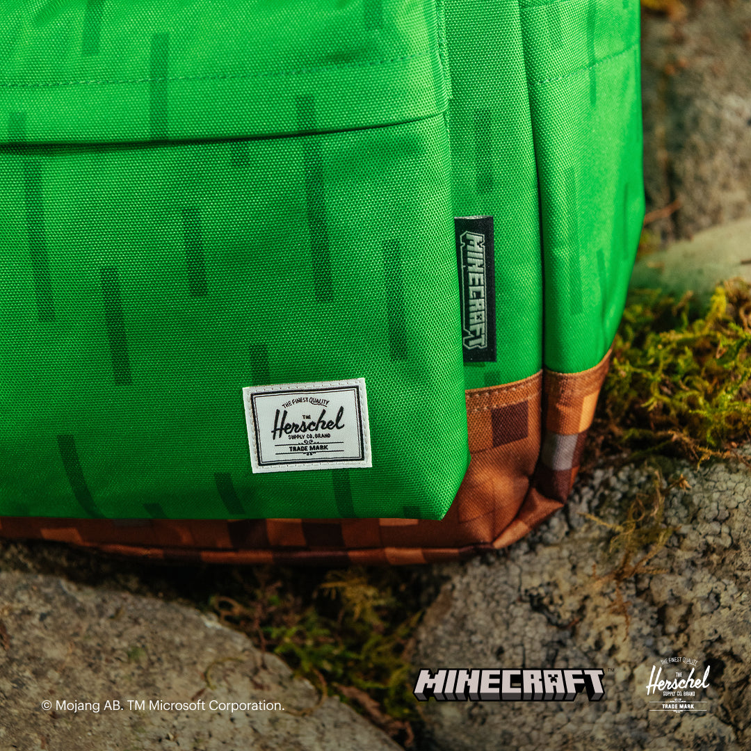 Herschel Classic™ XL | Su İtici Kumaş Sırt Çantası, 16" Laptop Uyumlu, 30 L