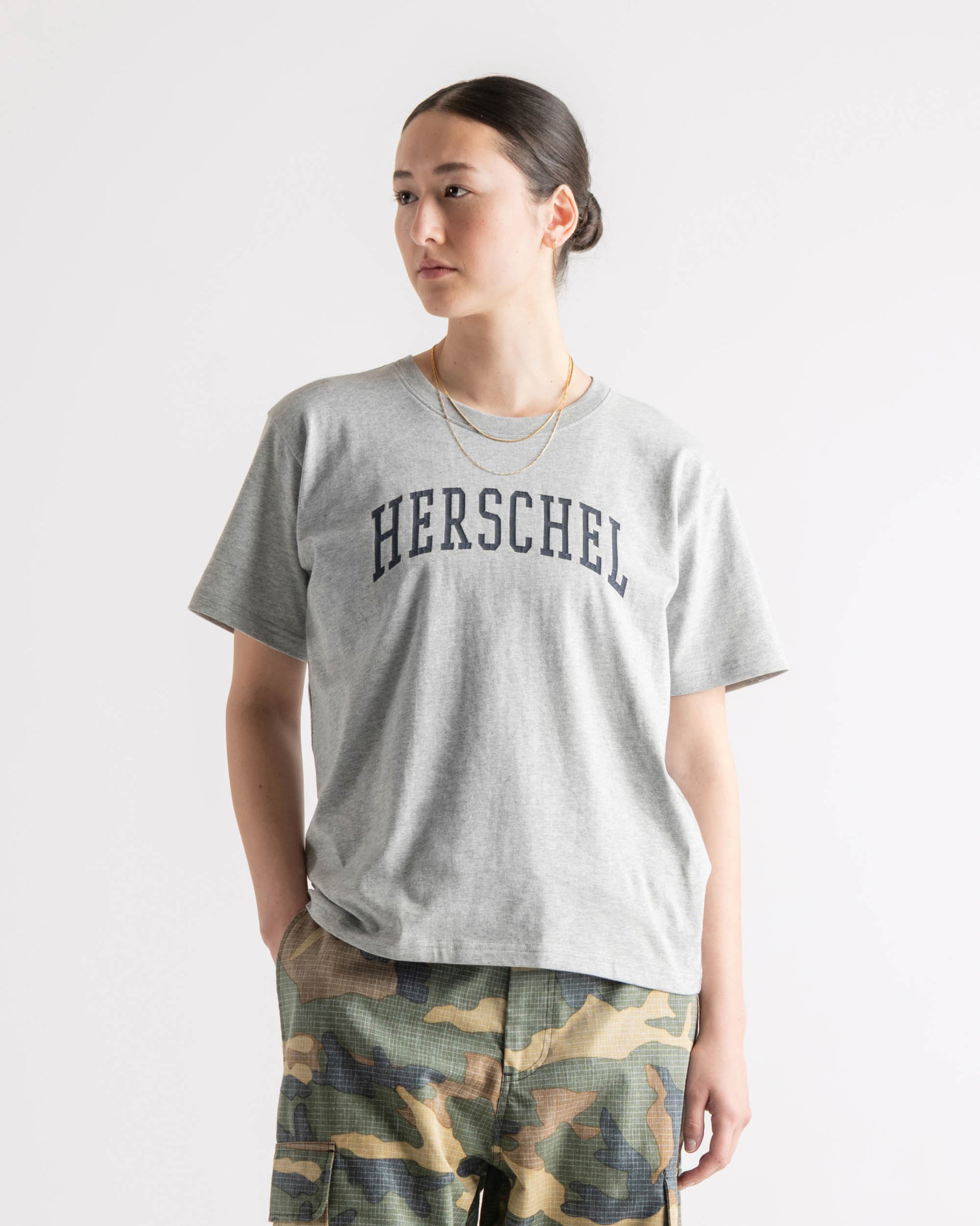 Gri Melanj - Lacivert Herschel Logolu Kadın Pamuklu Tişört