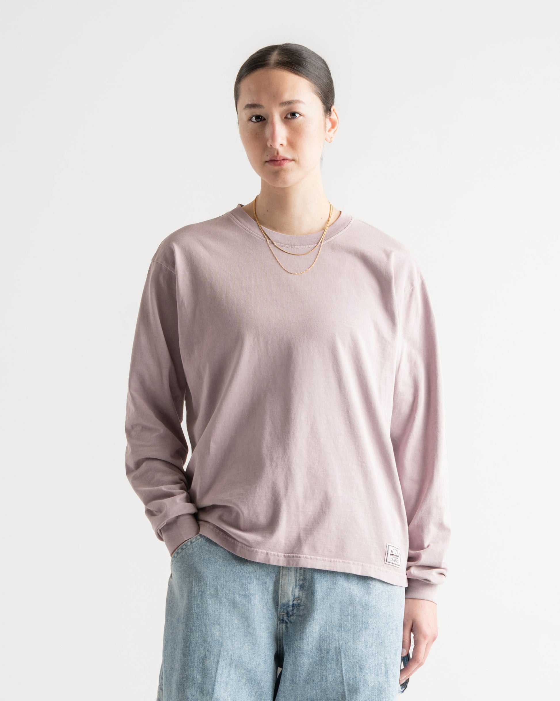 Kumlu Gri Herschel Pigment Dye Classic Kadın Uzun Kollu Sweatshirt