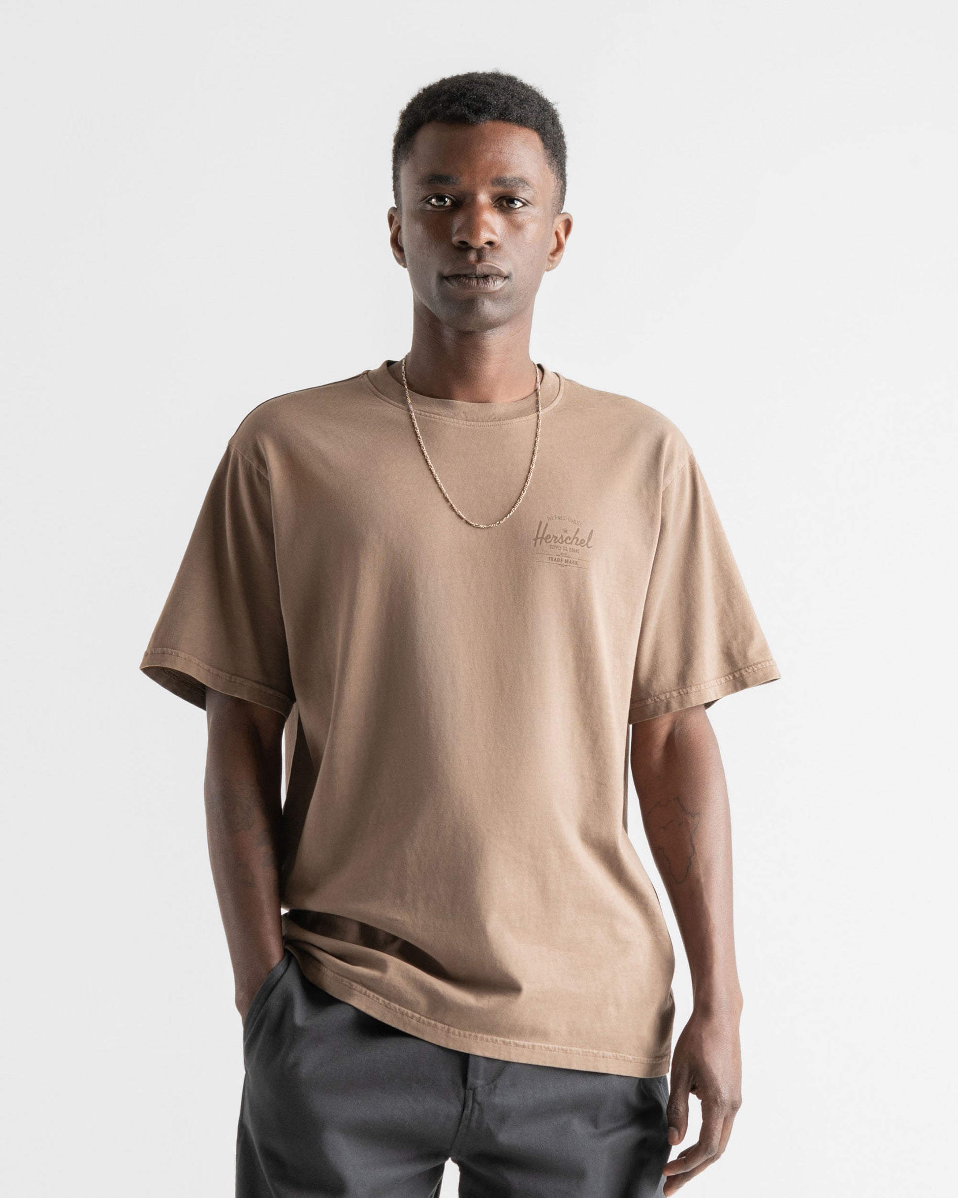 Açık Taba Herschel Pigment Dye Basic Erkek Tshirt