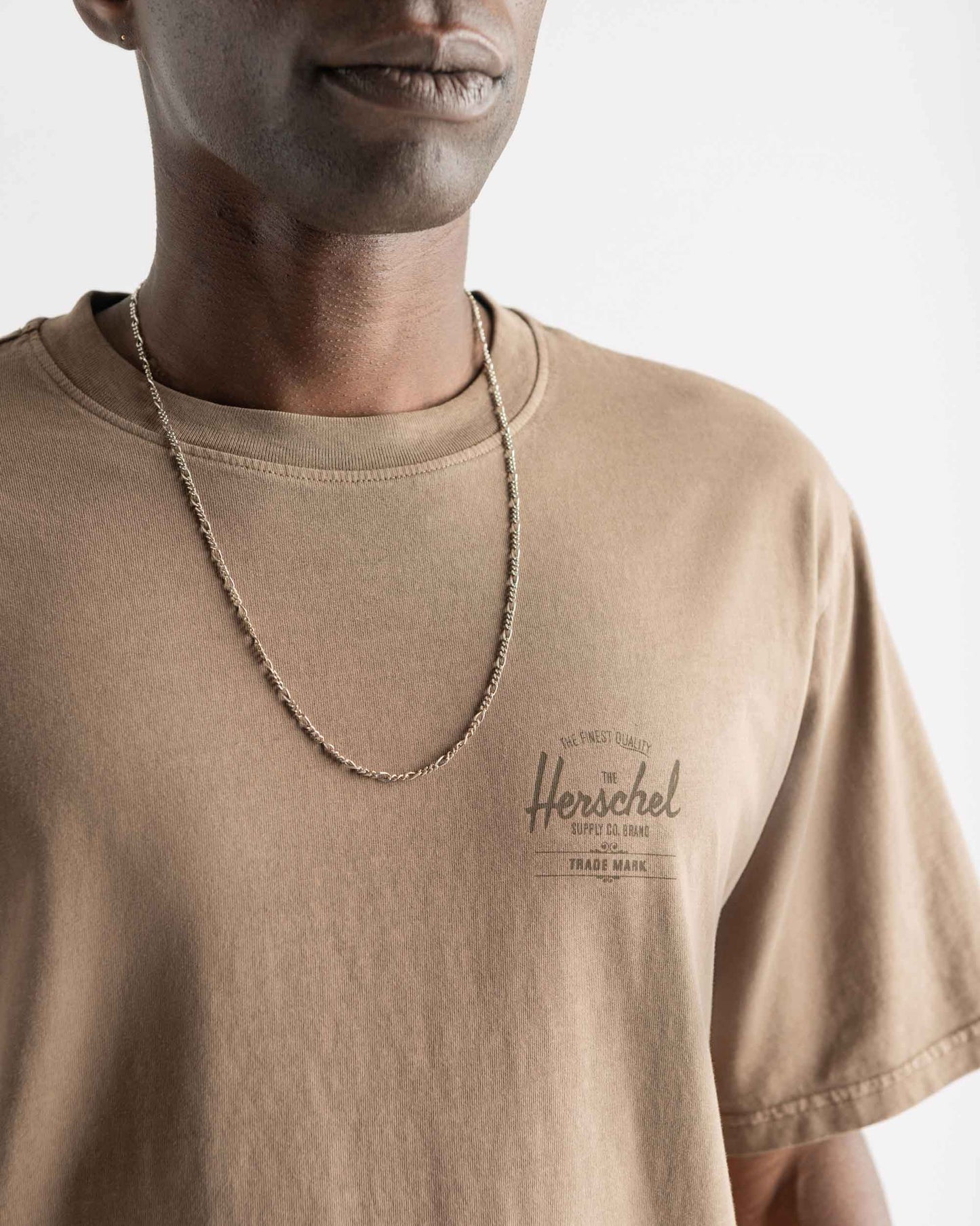 Açık Taba Herschel Pigment Dye Basic Erkek Tshirt