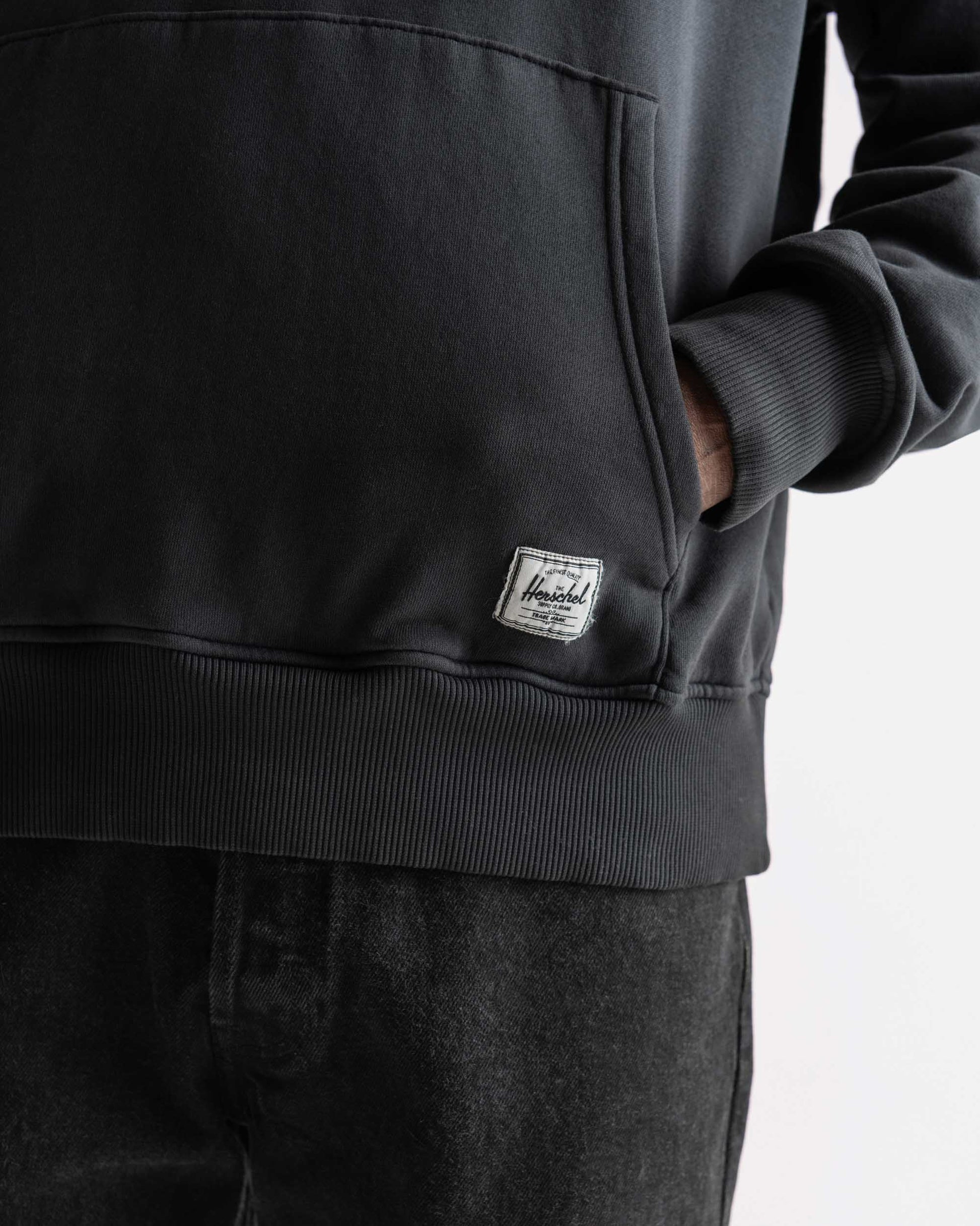 Siyah Herschel Pigment Dye Classic Cepli Erkek Sweatshirt