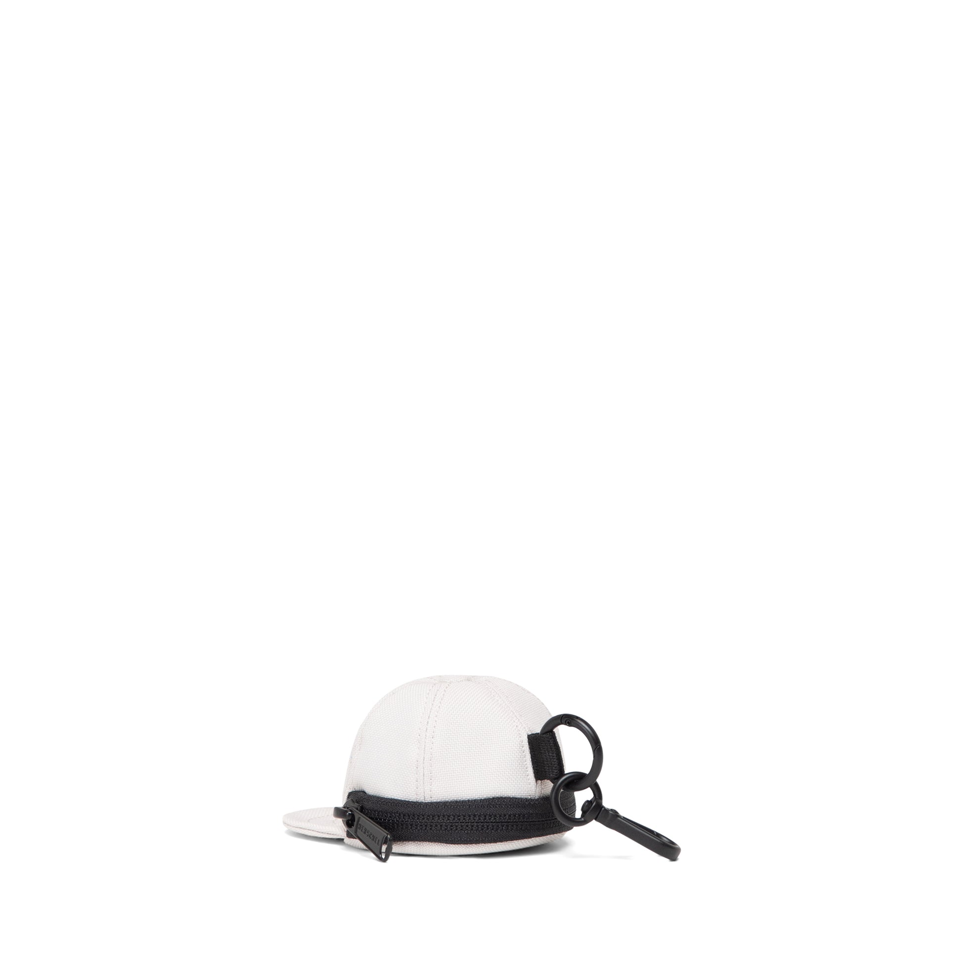 Herschel Sylas Classic™ | Mini Şapka Çanta Süsü Anahtarlık Charm